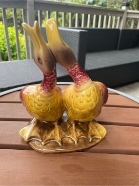 Vintage 1950’s Hull pottery “Double Ducks” planter